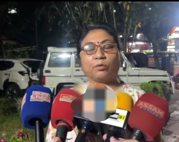 ডিব্ৰুগড়ত বিজেপিৰ বুথ সভাপতি ৰূপা মাল্লীক আক্ৰমণৰ অভিযোগ; বৈঠকক কেন্দ্ৰ কৰি সংঘাত